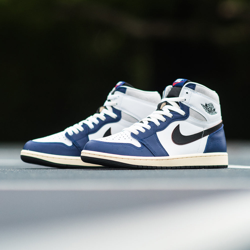 jordan dark blue and white