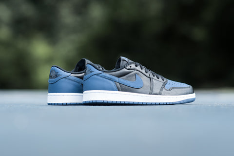 Air Jordan 1 Low OG 'Mystic Navy'