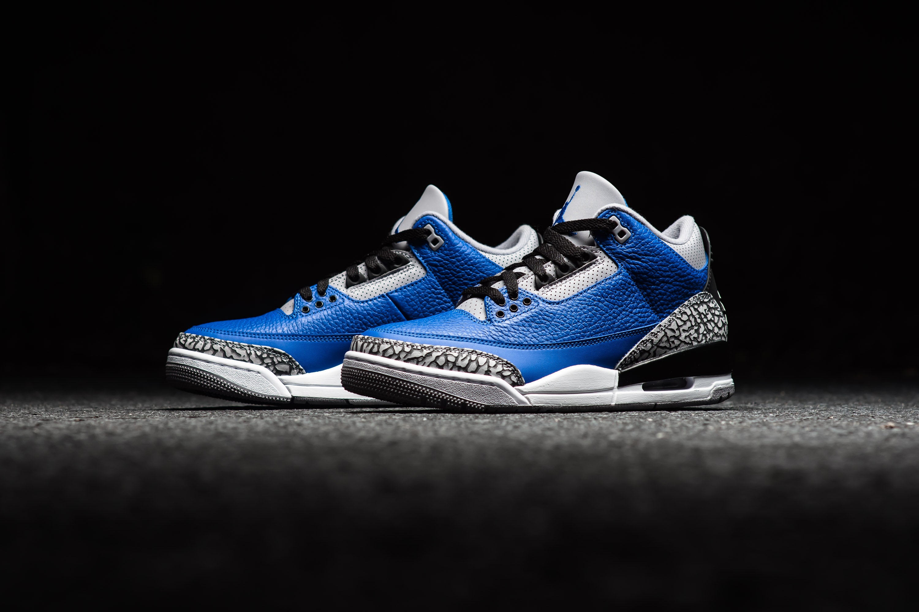 Jordan retro 3 blue cement Clearance