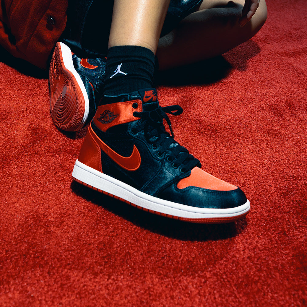 Nike Air Jordan 1 High Og Black Satin Varsity Red