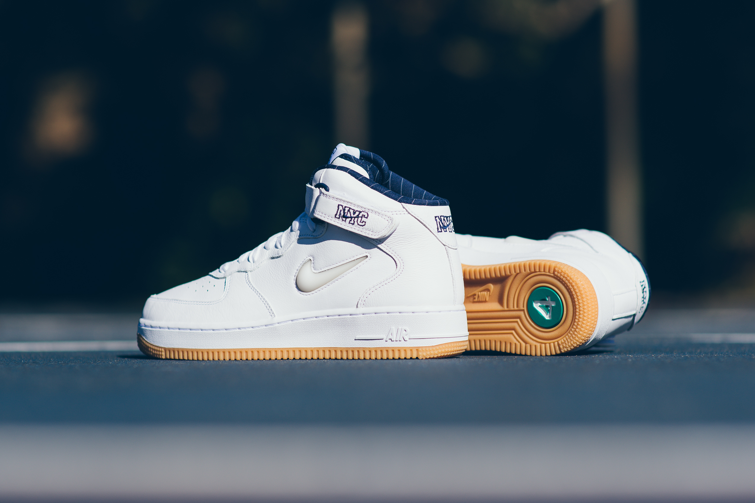 Air force ones white on white hotsell