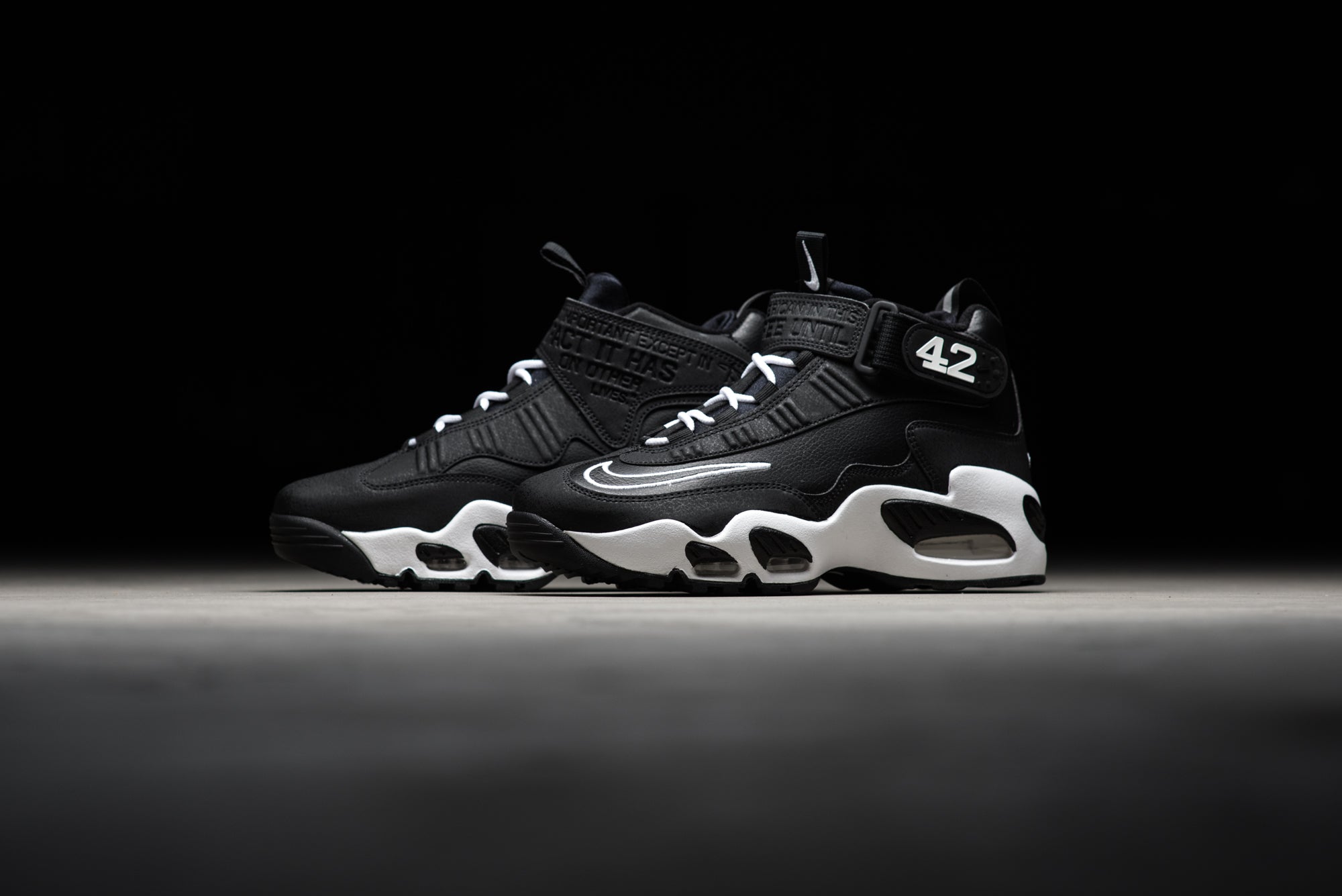 Nike air griffey max 1 black and white Outlet