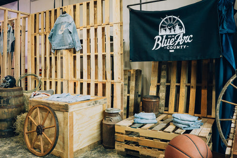 LEVI'S X NIKE: BLUE ARC COUNTY