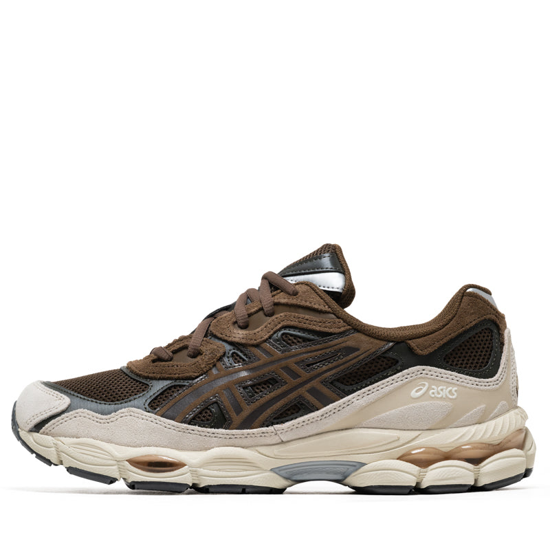 aya_124 ASICS Gel NYC Grade School Running Shoes Graphite Grey Black