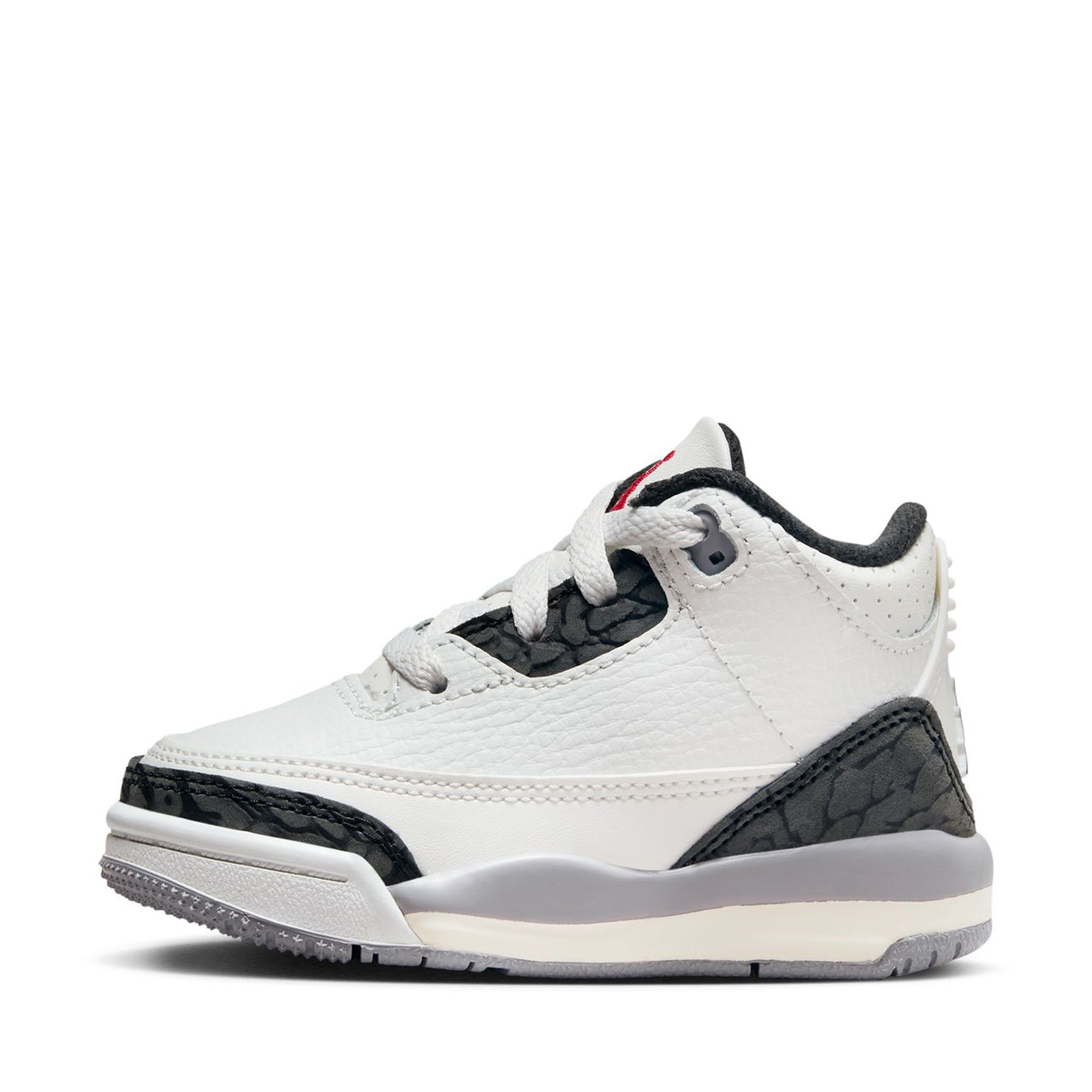 Jordan 3 retro white fire red cement grey best sale