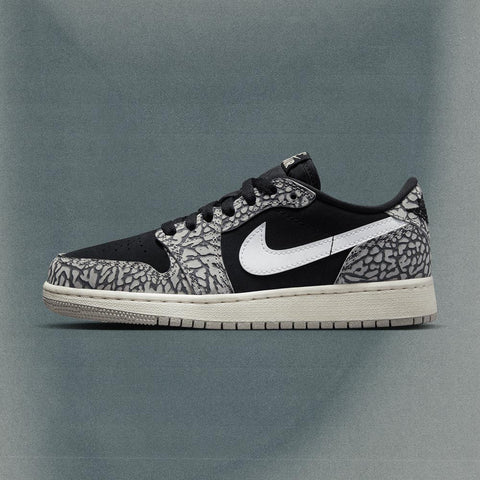 AIR JORDAN 1 LOW OG  'BLACK CEMENT' (GS) - BLACK/MUSLIN