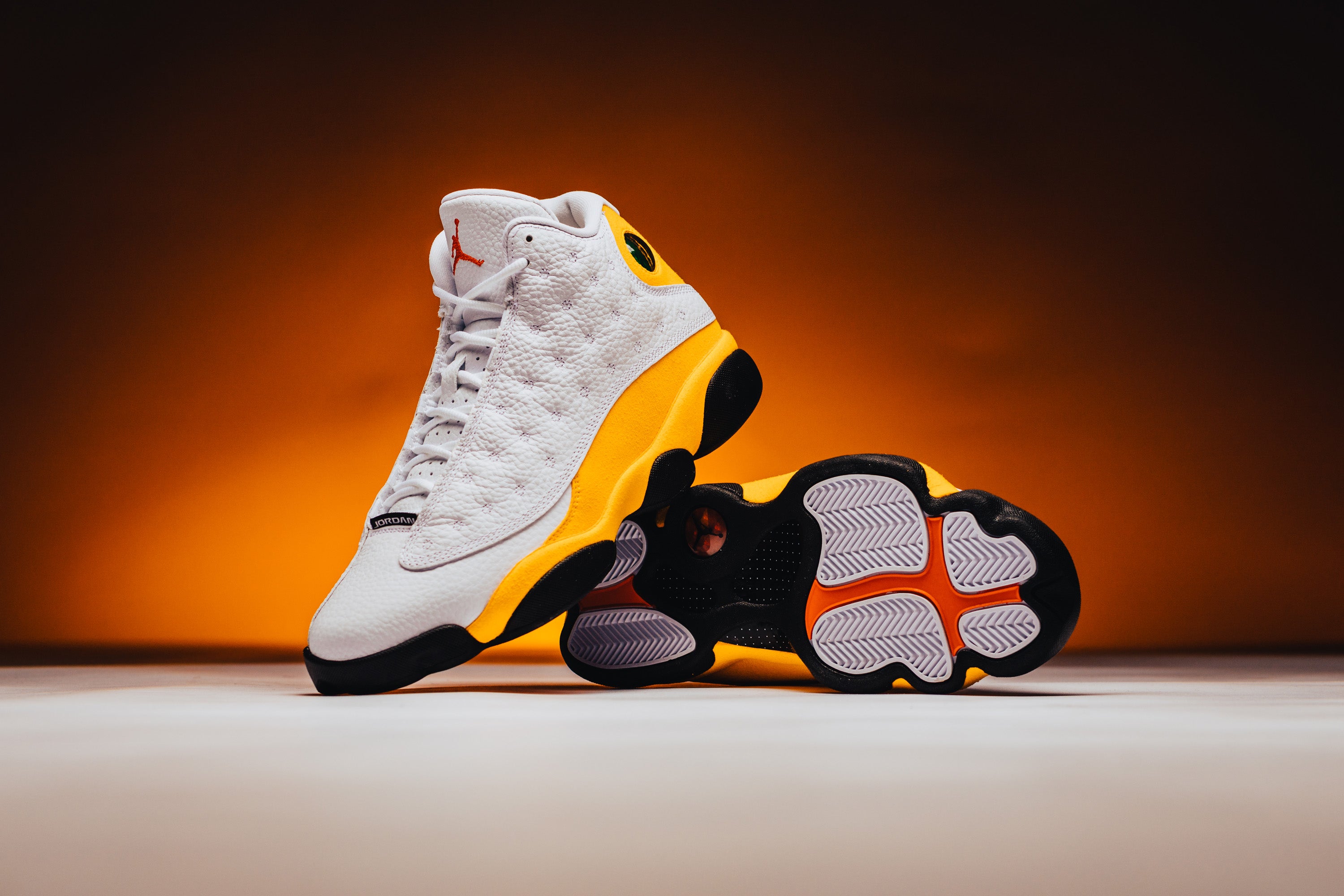 Jordan 13 white and yellow online