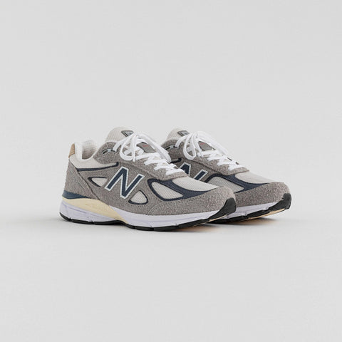 NEW BALANCE MADE IN USA 990V4 - GREY/NAVY