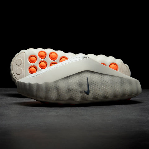 NIKE MIND 001 - LIGHT BONE/CHROME