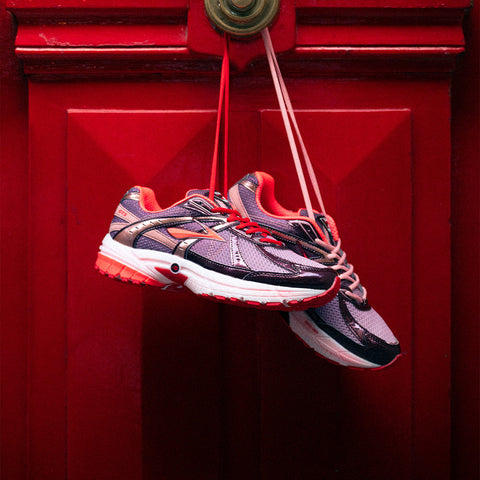 AFEW X BROOKS ADRENALINE GTS 10 - FIG/BRIDAL ROSE