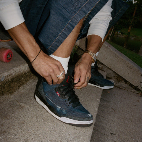 LEVI'S X AIR JORDAN 3 RETRO 'INDIGO' - INDIGO/GYM RED