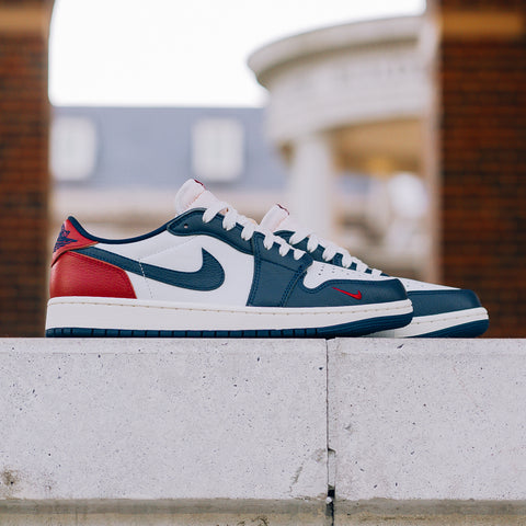 AIR JORDAN 1 RETRO LOW OG 'HOWARD BISON' - SUMMIT WHITE/GYM RED