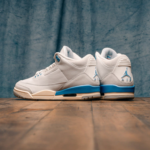 AIR JORDAN 3 RETRO 'LUCKY SHORTS' - SUMMIT WHITE/HYDROGEN BLUE