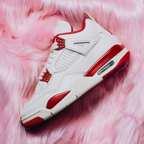 WOMEN'S AIR JORDAN 4 RETRO 'VALENTINE'S DAY' - PALE IVORY/SIERRA RED