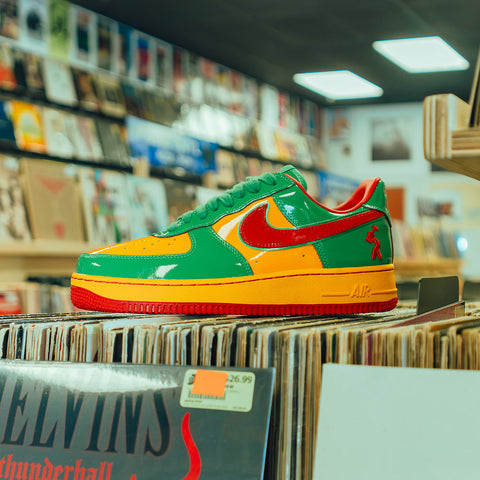 LIL YACHTY X NIKE US FORCE 1 'CONCRETE BOYS' - LUCKY GREEN/MYSTIC RED