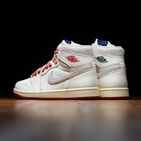 WOMEN'S AIR JORDAN 1 RETRO HIGH OG - SAIL/CINNABAR