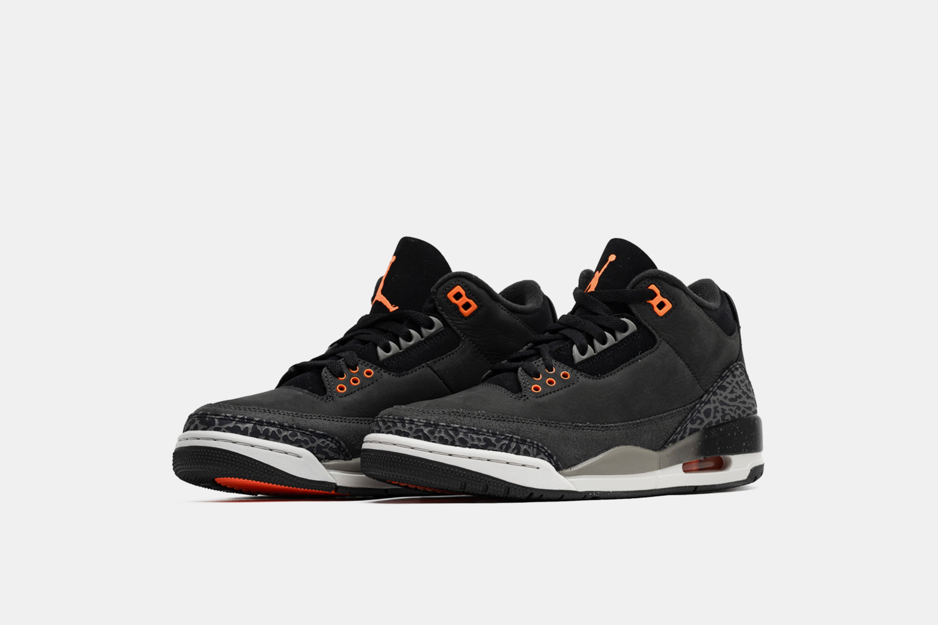 Jordan retro 3 outlet orange and white