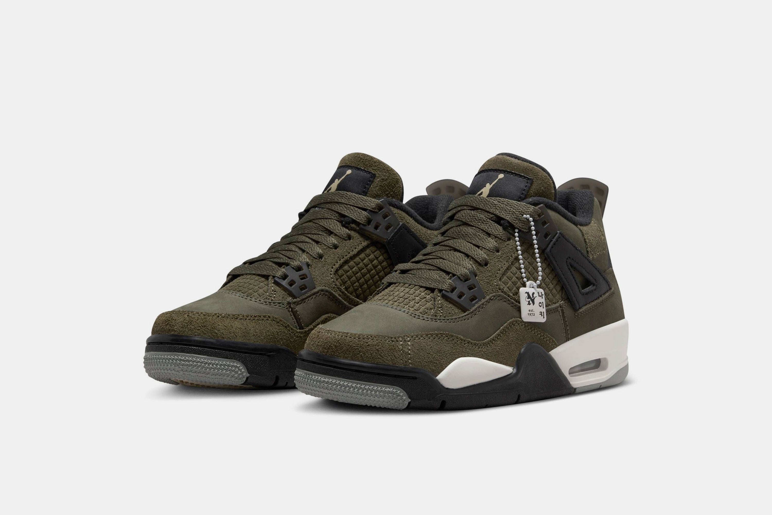 Olive green outlet air jordan