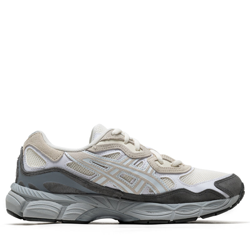 １１２３ Sneaker Politics