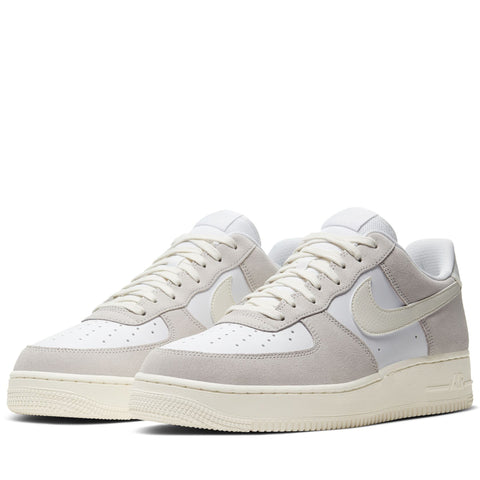 Nike Air Force 1 LV8 - White/Platinum Tint