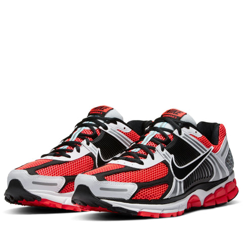 Nike Zoom Vomero 5 SE - Bright Crimson/Black