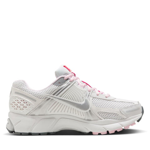 Women's Nike Zoom Vomero 5 - Photon Dust/Metallic Silver