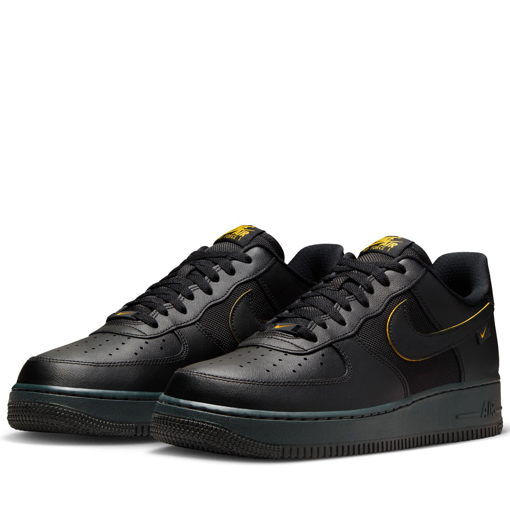 Nike air force 1 hotsell low black and gold