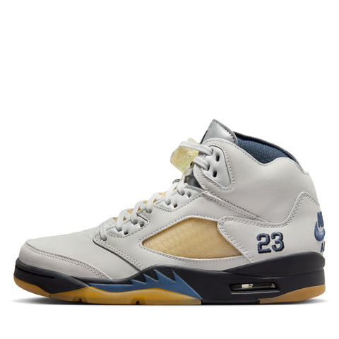 Women's A Ma Maniere x Air Jordan Retro 5 'Dawn' - Photon Dust/Black