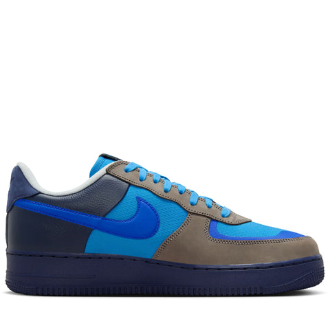 Stash x Nike Air Force 1 Low - Soft Grey/Varsity Royal