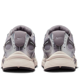 Nike V5 RNR - Cement Grey/Grey Fog