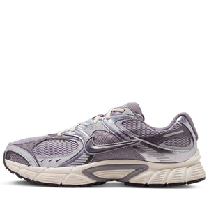 Nike V5 RNR - Cement Grey/Grey Fog