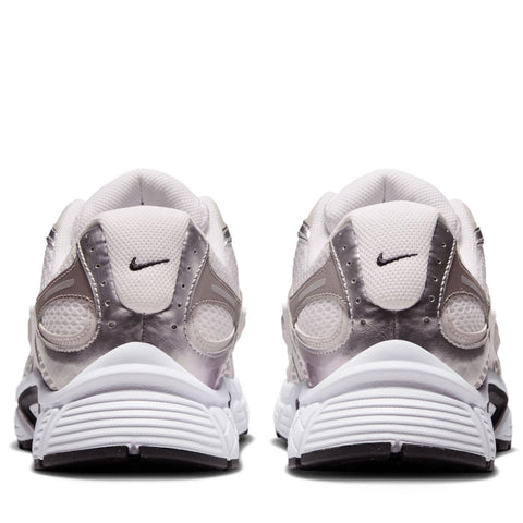 Nike V5 RNR - White/Black