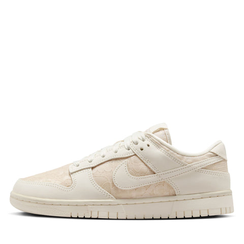 Women's Nike Dunk Low - Light Orewood Brown/Soft Pearl