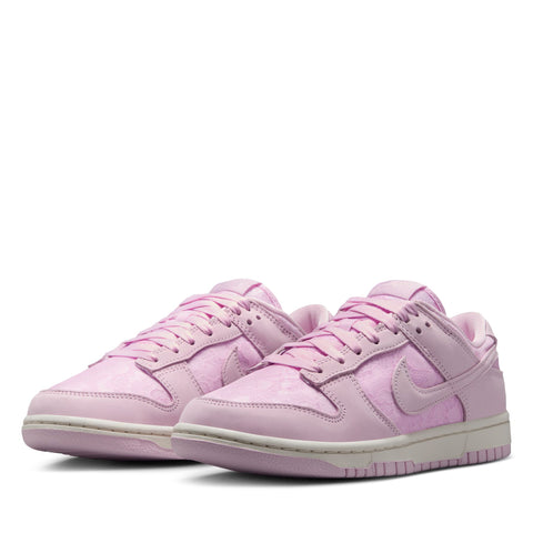Women's Nike Dunk Low - Regal Pink/Pink Foam