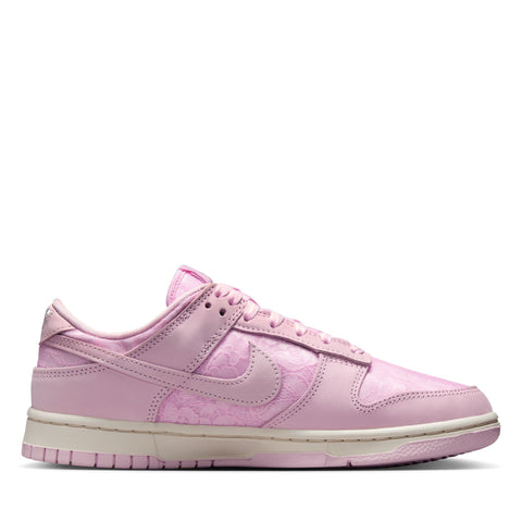 Women's Nike Dunk Low - Regal Pink/Pink Foam