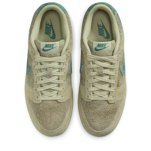 Women's Nike Dunk Low - Olive Aura/Bicoastal