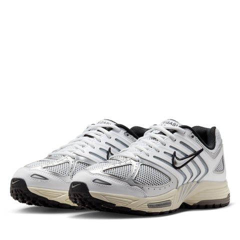 Women's Nike Air Pegasus 2005 - White/Metallic Silver