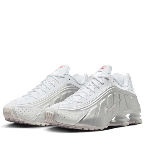 Nike Shox R4 - White/Metallic Silver