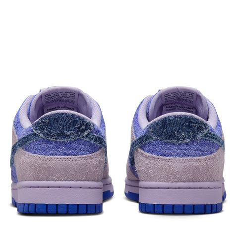 Women's Nike Dunk Low SE - Hydrangeas/Deep Royal Blue