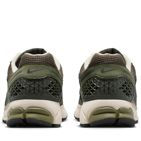 Nike Zoom Vomero 5 SE - Army Olive/Black