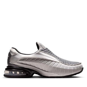 Women's Nike Air Max Dolce - Metallic Silver/Black