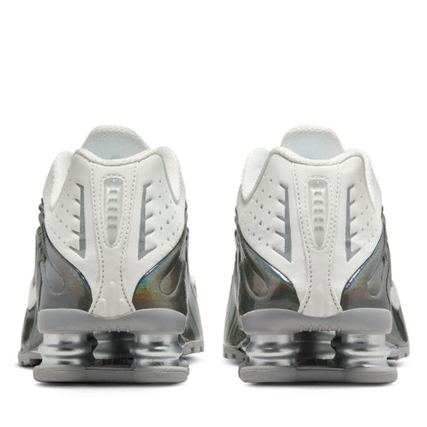 Women's Nike Shox R4 - Summit White/Hydrangeas
