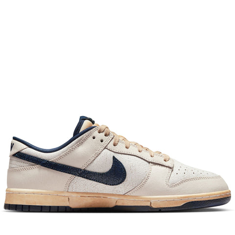 Stranger Things x Nike Dunk Low SP - Phantom/Midnight Navy