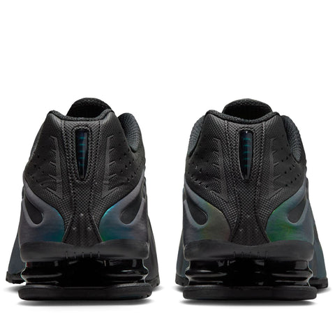 Nike Shox R4 SE - Black/Seaweed