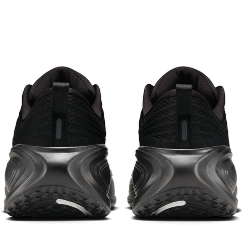 Nike Vomero Plus - Black/Black