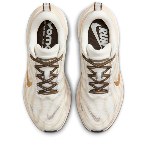 Women's Nike Vomero Plus - Summit White/Metallic Gold