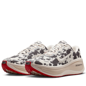 Nike Vomero Plus 'Cow Print' - Sail/Sail