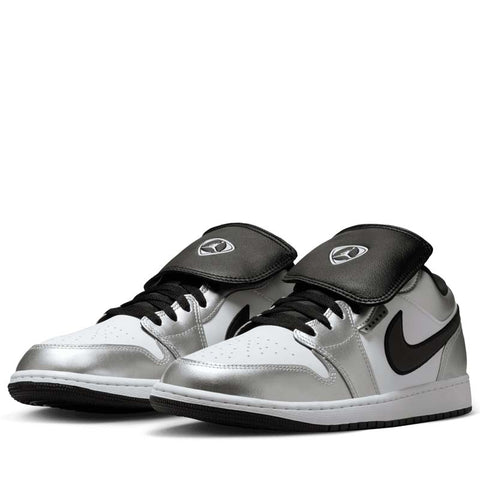 Air Jordan 1 Low SE - White/Metallic Silver