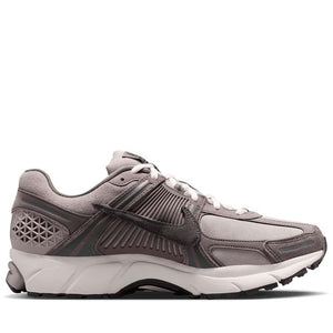 Nike Zoom Vomero 5 SE - College Grey/Medium Ash