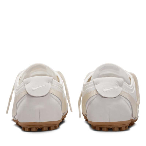 Women's Nike Moon Shoe OG - Summit White/Soft Pearl